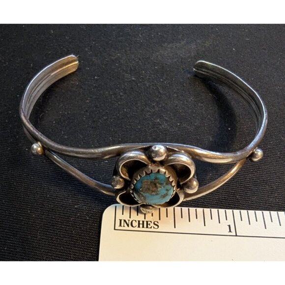 Vintage Navajo Sterling & Turquoise Cabochon Southwestern Open Cuff Bracelet - Picture 7 of 10